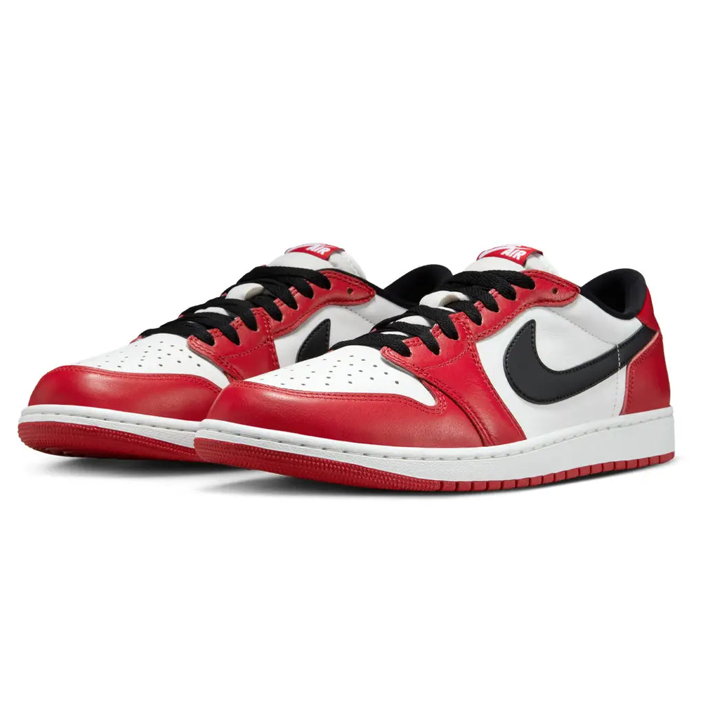 Air Jordan 1 Low 'Chicago' (2025)