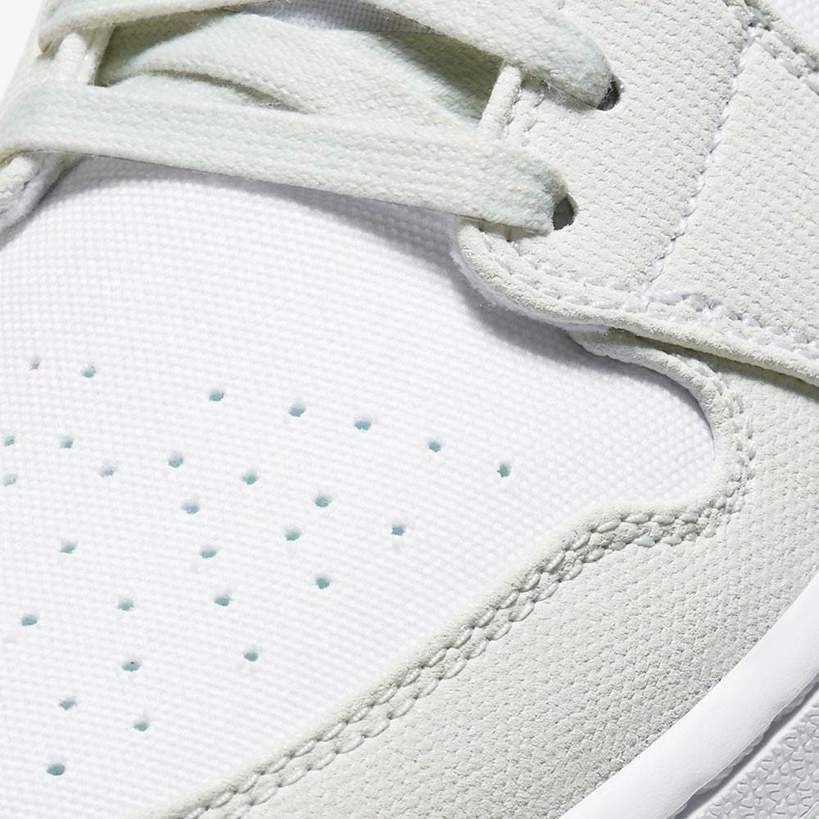 Air Jordan 1 Low 'Spruce Aura'